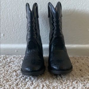 Cowboy/Cowgirl black boots